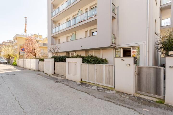 A Casa Minerva Apartment Rimini Exterior foto